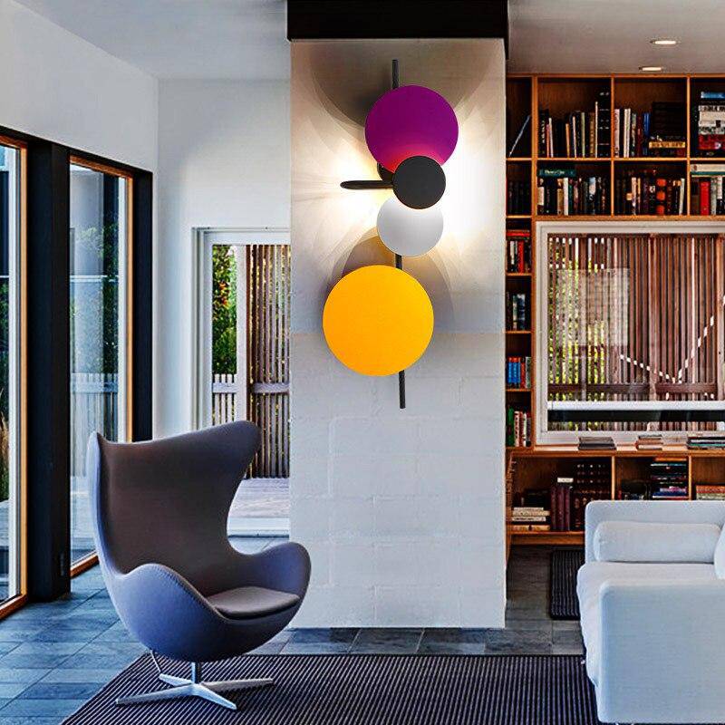 Applique murale design à LED avec plusieurs disques métal colorés Lasha - vue 2 sur 9