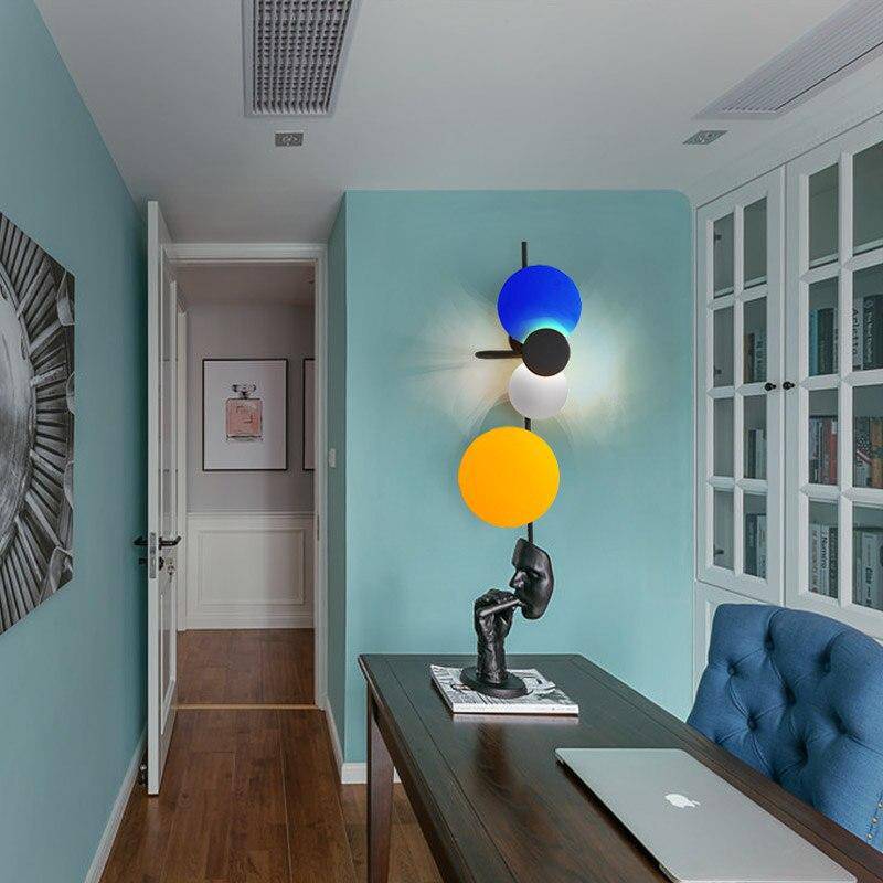 Applique murale design à LED avec plusieurs disques métal colorés Lasha - vue 4 sur 9