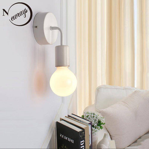 Applique murale LED ampoule tombante (noir ou blanc) - vue 4 sur 6