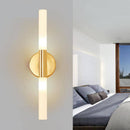 Applique design LED tube doré et en verre