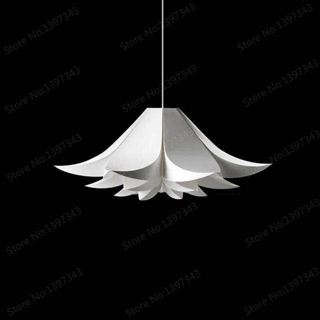 Suspension design en pétales de fleur blanche moderne - vue 4 sur 6