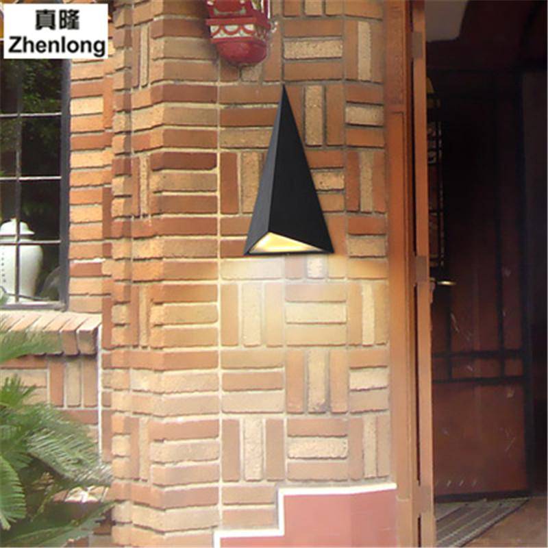 Applique murale design triangulaire à LED waterproof - vue 2 sur 4