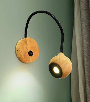 Applique murale 3W dirigeable en bois - vue 3 sur 8