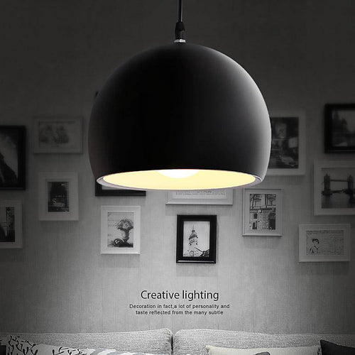 Suspension design nordique à LED boule ouverte noire - vue 2 sur 4