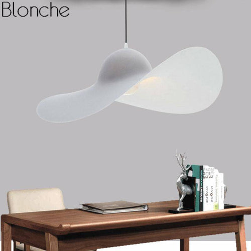 Suspension design LED blanche ondulée Hat - vue 3 sur 5