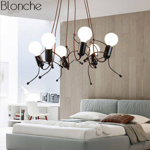 Suspension en forme de bonhomme noir - vue 5 sur 6