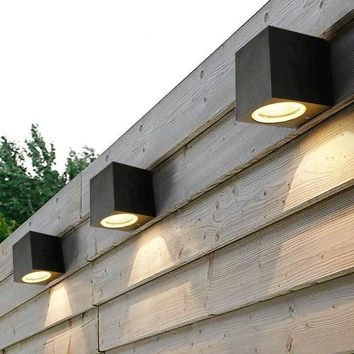 Applique extérieur spots LED en aluminium cubique - vue 2 sur 3
