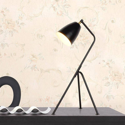 Lampe de bureau design à trois pieds Trigeminal - vue 3 sur 9