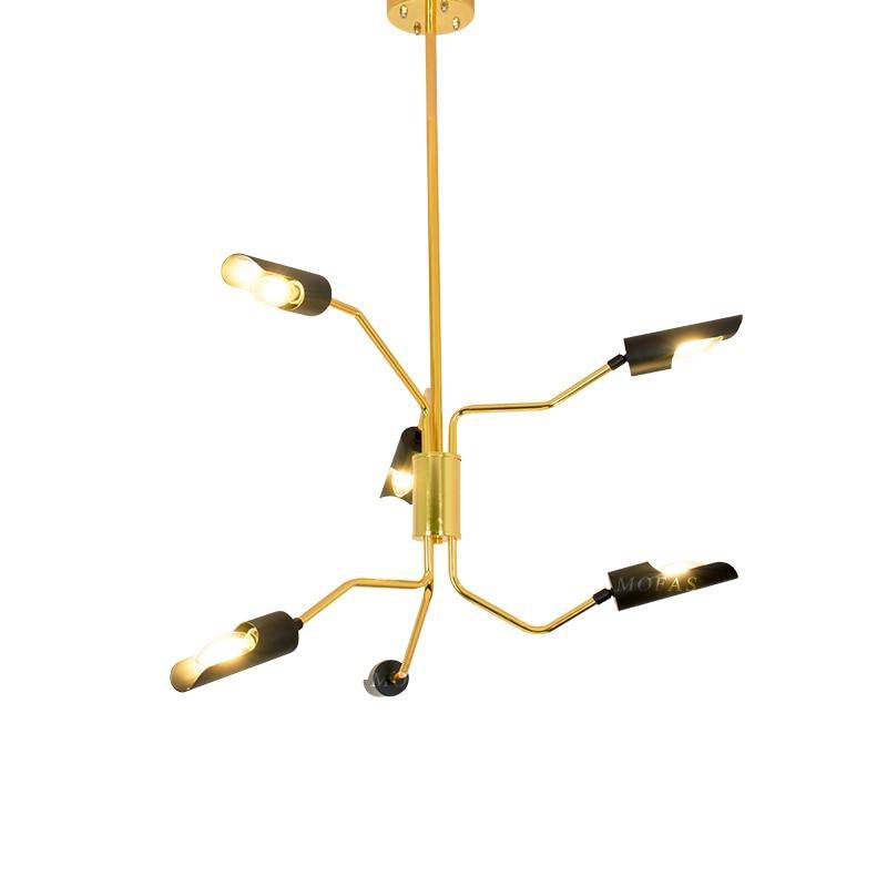 Lustre design à LED avec bras articulés dorés et lampes noires - vue 3 sur 8