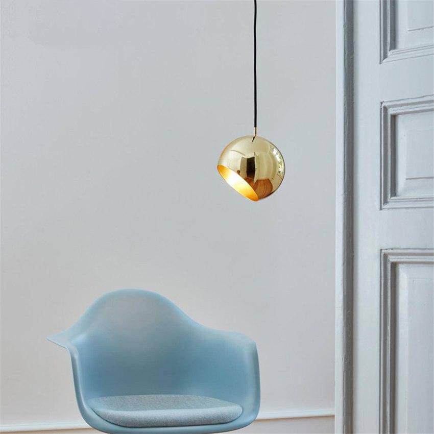 Suspension design à LED en forme de boule dirigeable colorée Hanging - vue 3 sur 9