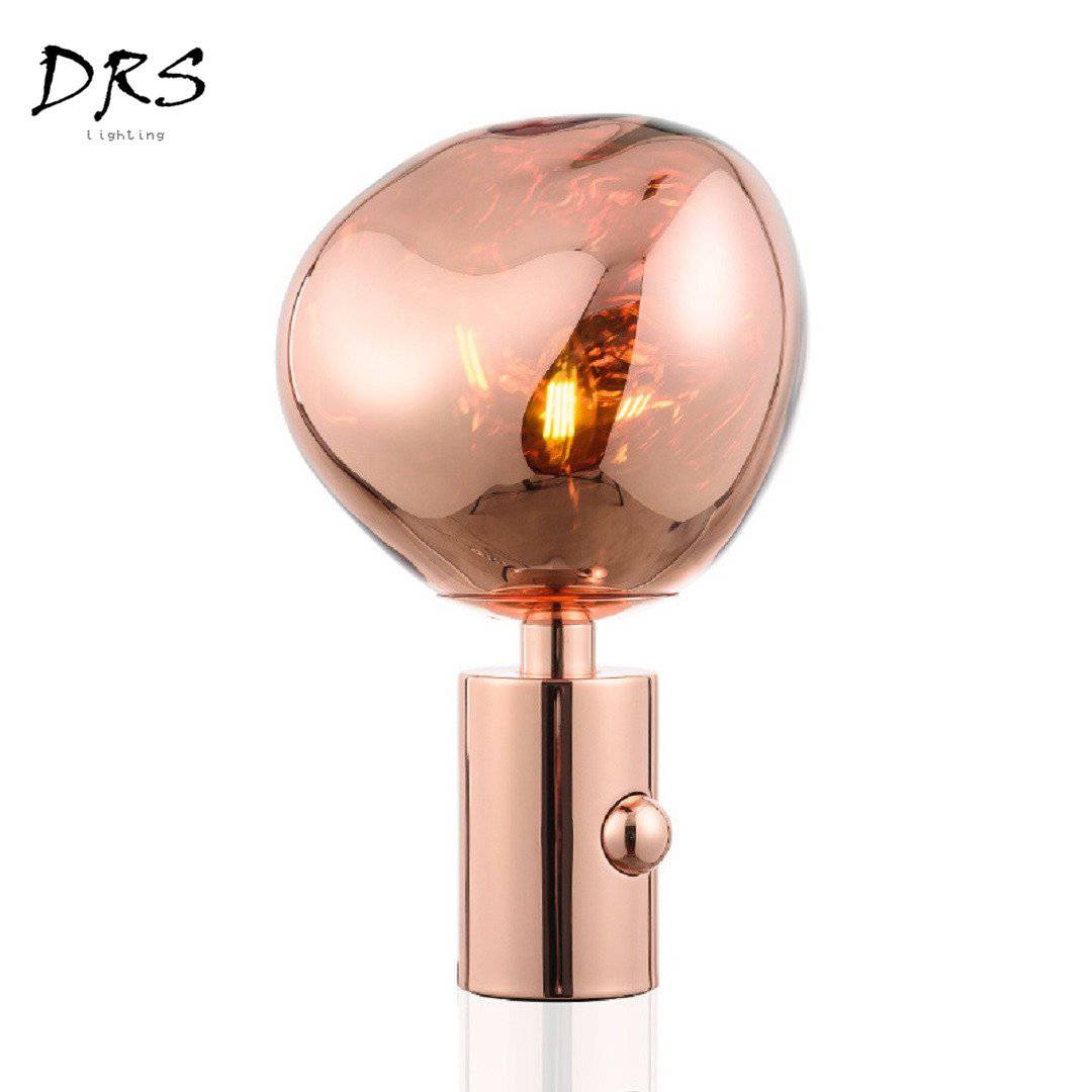Lampe à poser design en PVC rose gold Melt - vue 3 sur 7