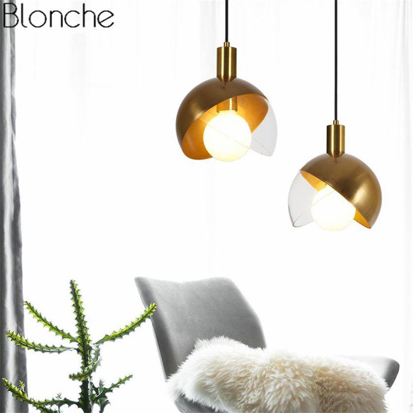 Suspension design sphère à LED dorée Greedy - vue 2 sur 6