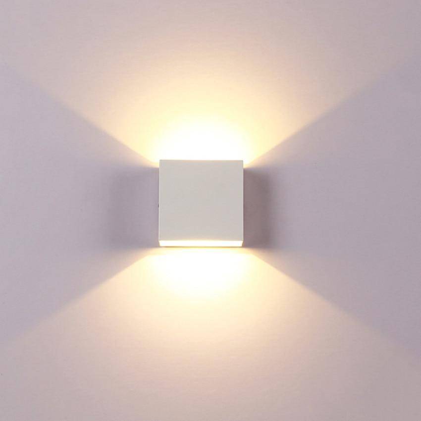 Applique murale LED cubique simple Reading - vue 3 sur 4