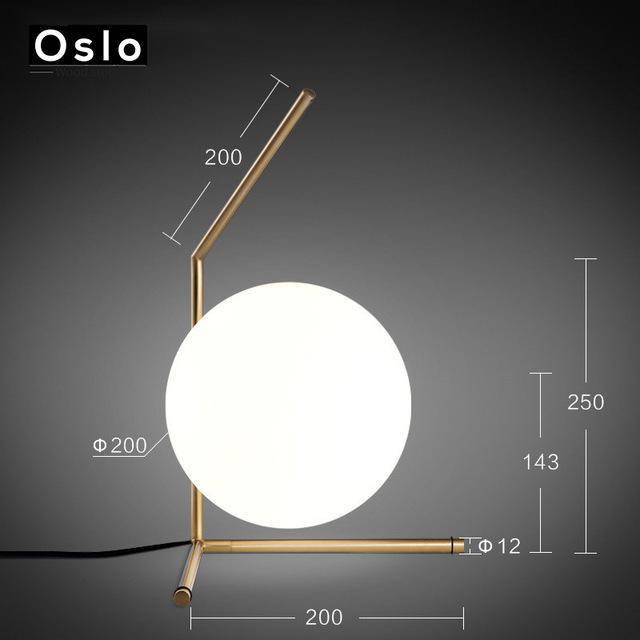 Lampadaire design à LED doré avec boule en verre - vue 4 sur 8