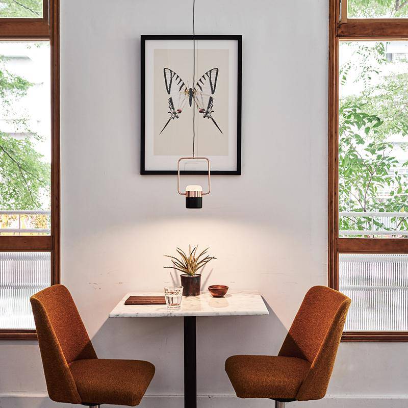Lustre suspendue LED avec spots rose gold - vue 4 sur 8