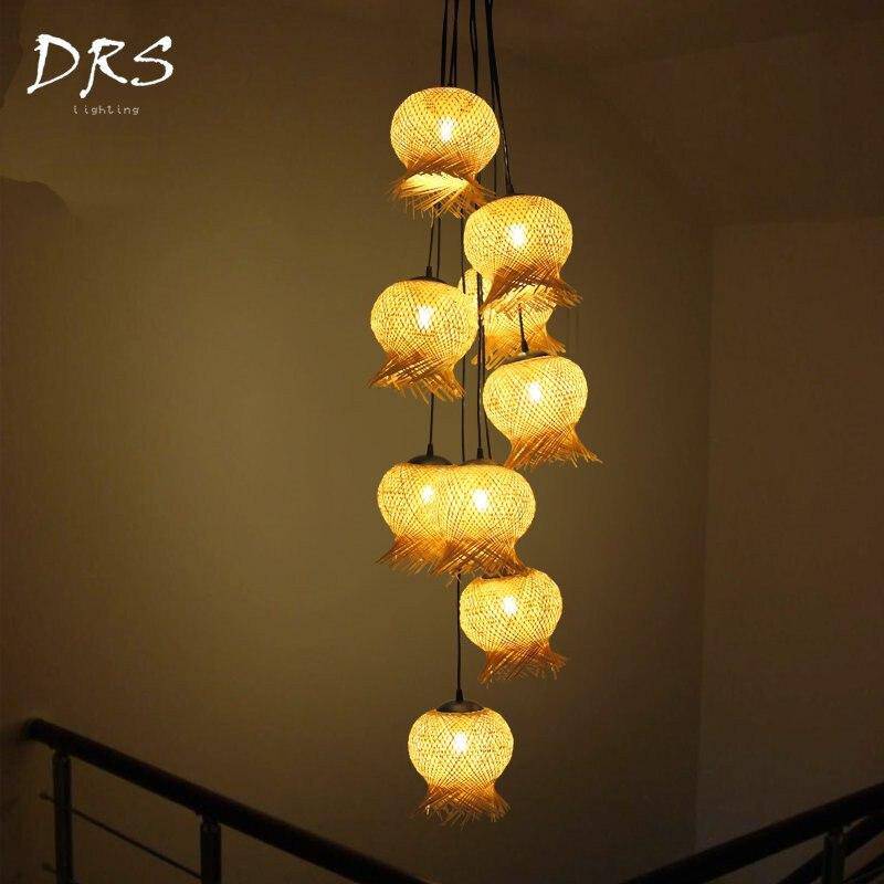 Suspension en rotin LED aux formes arrondies Créative - vue 2 sur 3