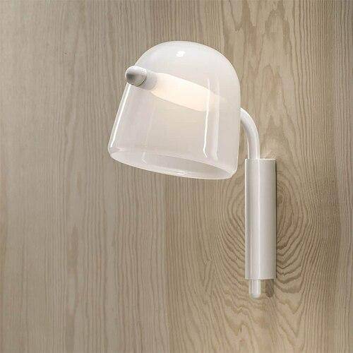 Applique murale design à LED avec abat-jour en verre fumé - vue 3 sur 4