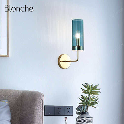 Applique murale design cylindrique en verre et base dorée - vue 3 sur 9