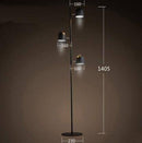 Lampadaire moderne avec lampes dirigeables Nordic