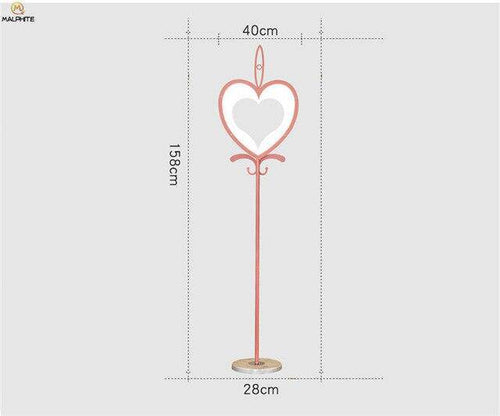Lampadaire rose en forme de coeur Gift
