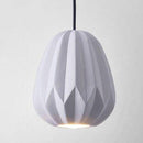 Suspension design LED en résine colorée style Hang