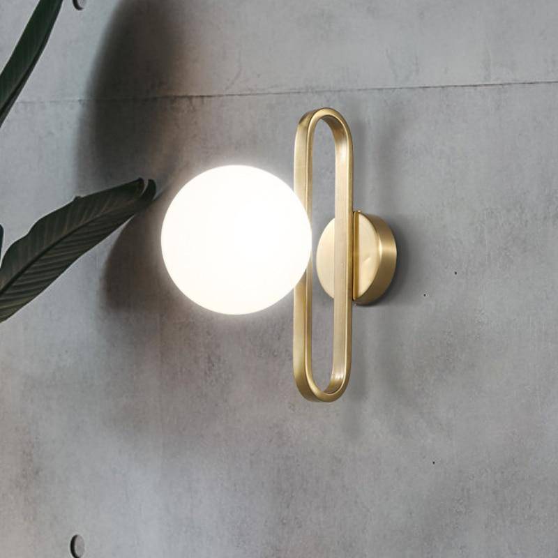 Applique murale design à LED avec anneau doré et boule en verre Sconce - vue 3 sur 6