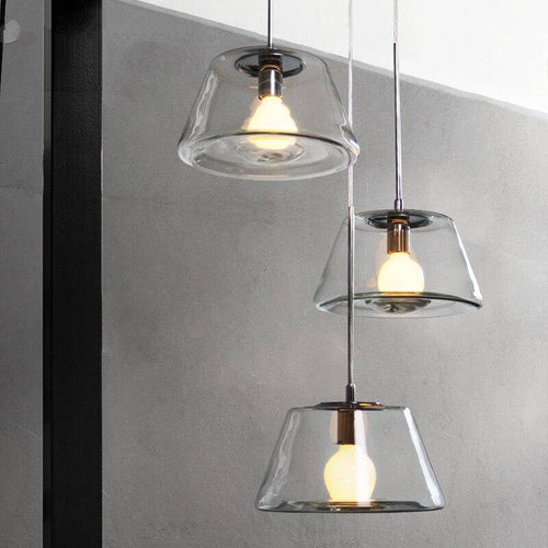 Suspension design en verre à LED triangle - vue 3 sur 7