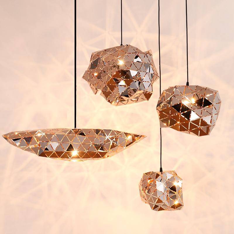 Suspension design plusieurs formes de petits triangles Sparks - vue 9 sur 10