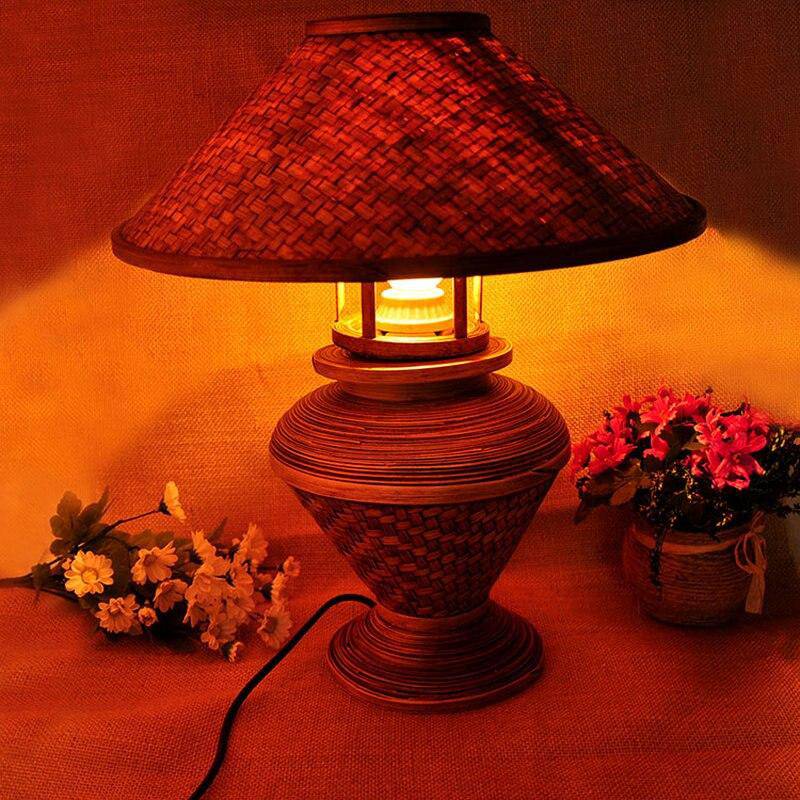 Lampe de chevet vintage rouge avec abat-jour en bambou Asia - vue 5 sur 5