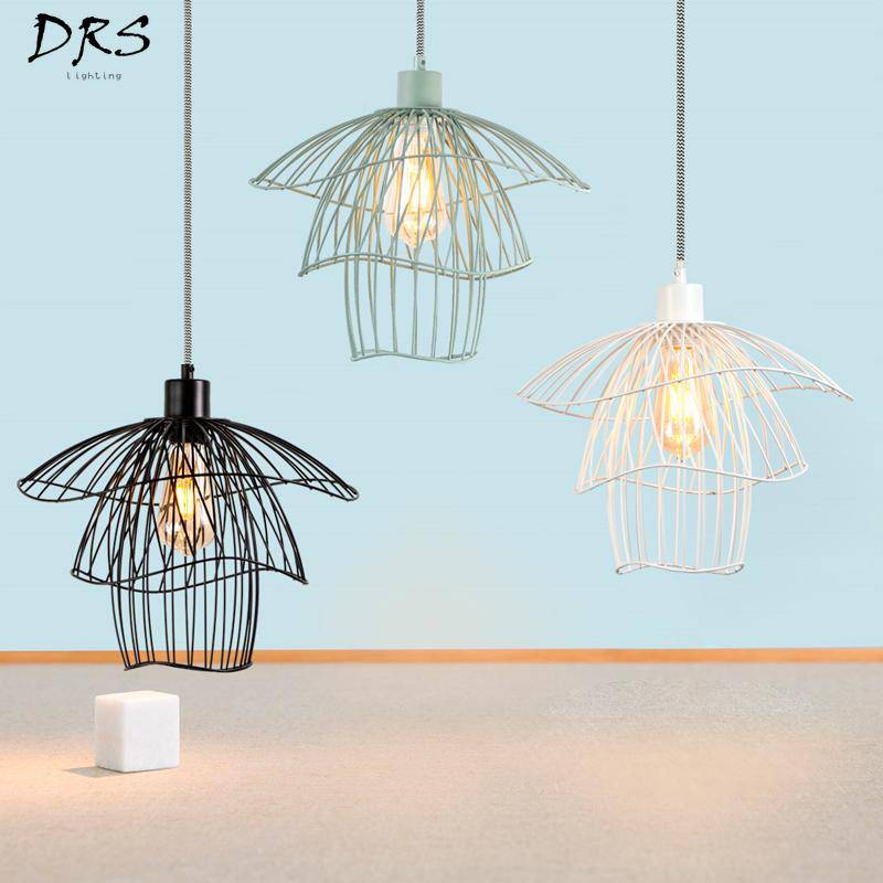 Suspension design en cage de couleur Concise - vue 2 sur 8