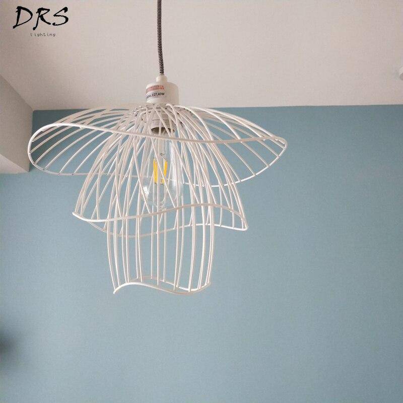 Suspension design en cage de couleur Concise - vue 4 sur 8
