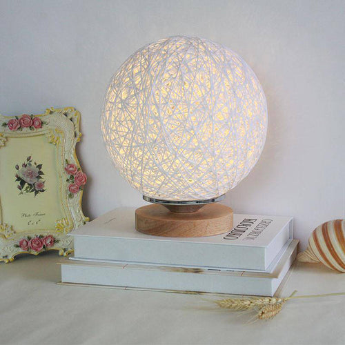 Lampe de chevet boule en bois - vue 4 sur 6