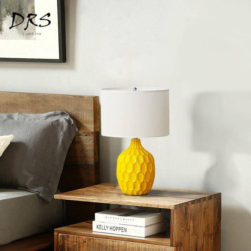 Lampe de chevet jaune avec abat-jour tissu Hotel - vue 3 sur 4