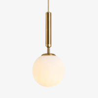 Suspension tube doré avec boule en verre Bar